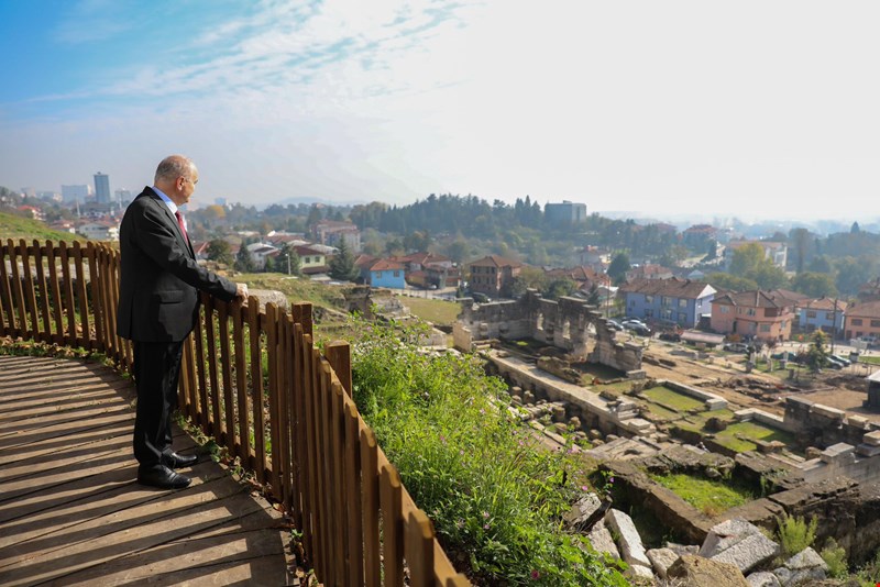 Başkan Dr. Faruk Özlü, Hafta Sonu Mesaisinde Konuralp ve Modern Sanayi’de Çalışmaları İnceledi