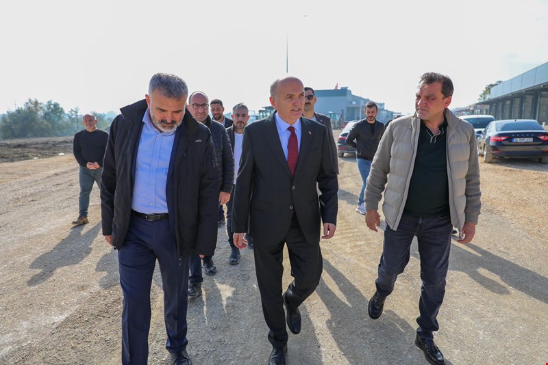 Başkan Dr. Faruk Özlü, Hafta Sonu Mesaisinde Konuralp ve Modern Sanayi’de Çalışmaları İnceledi
