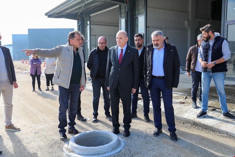 Başkan Dr. Faruk Özlü, Hafta Sonu Mesaisinde Konuralp ve Modern Sanayi’de Çalışmaları İnceledi