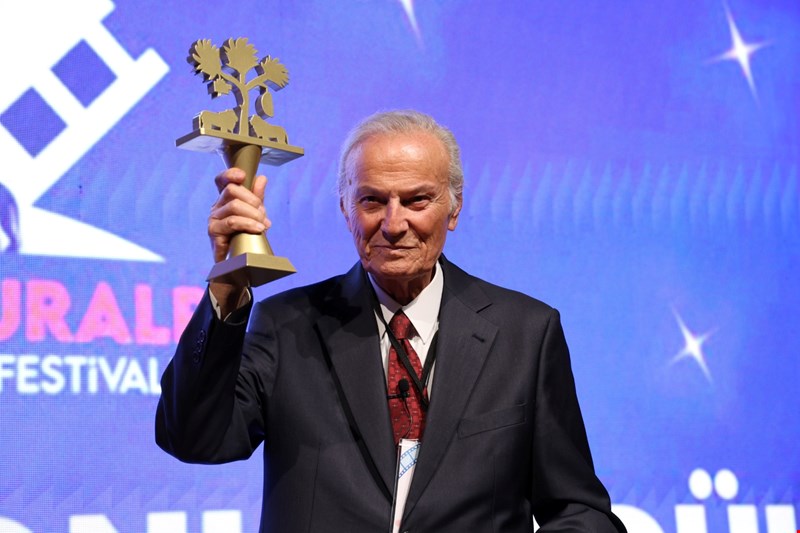 Düzce Konuralp Uluslararası Film Festivali Görkemli Törenle Sona Erdi: Ödüller Sahiplerini Buldu