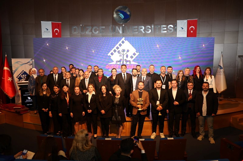 Düzce Konuralp Uluslararası Film Festivali Görkemli Törenle Sona Erdi: Ödüller Sahiplerini Buldu