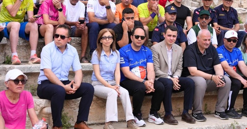 Tarihi İpek Yolu’nda Nefes Kesen Koşu