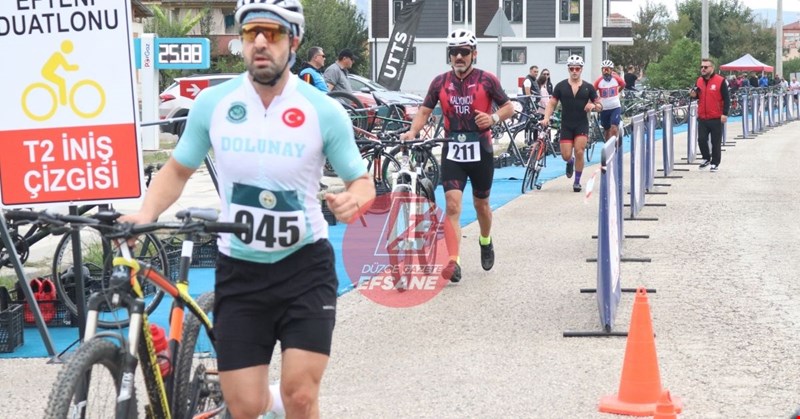 Efteni Gölü’nde Spor ve Doğanın Buluştuğu Heyecan Dolu Duatlon
