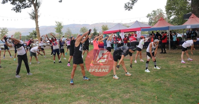 Efteni Gölü’nde Spor ve Doğanın Buluştuğu Heyecan Dolu Duatlon