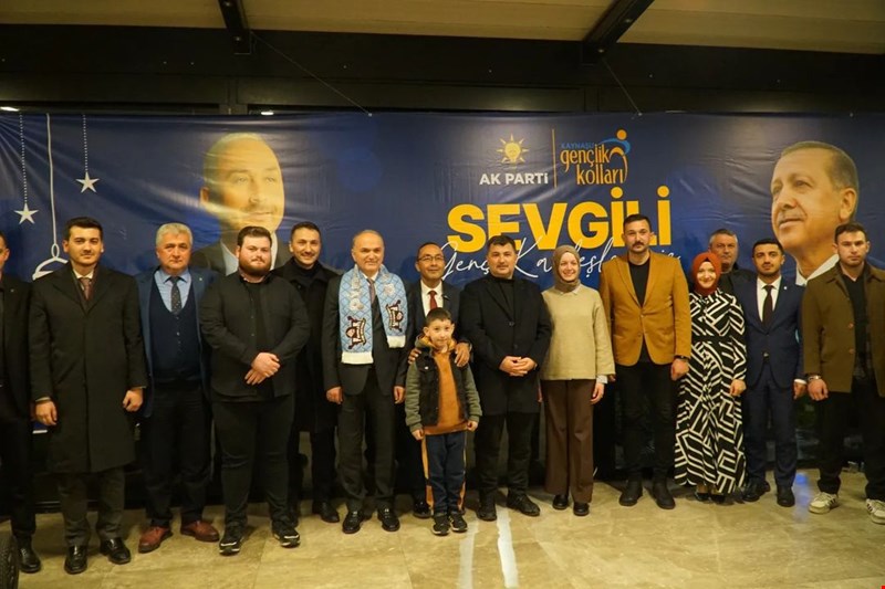 KAYNAŞLI'DA BÜYÜK ÇOŞKU