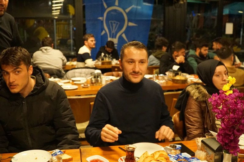 KAYNAŞLI'DA BÜYÜK ÇOŞKU