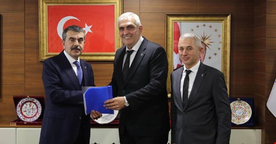 BAKAN TEKİN’E SEÇİMLERİ KAZANMA SÖZÜ VERDİ