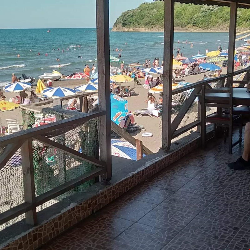 KARABURUN"A ÜNLÜ AKINI
