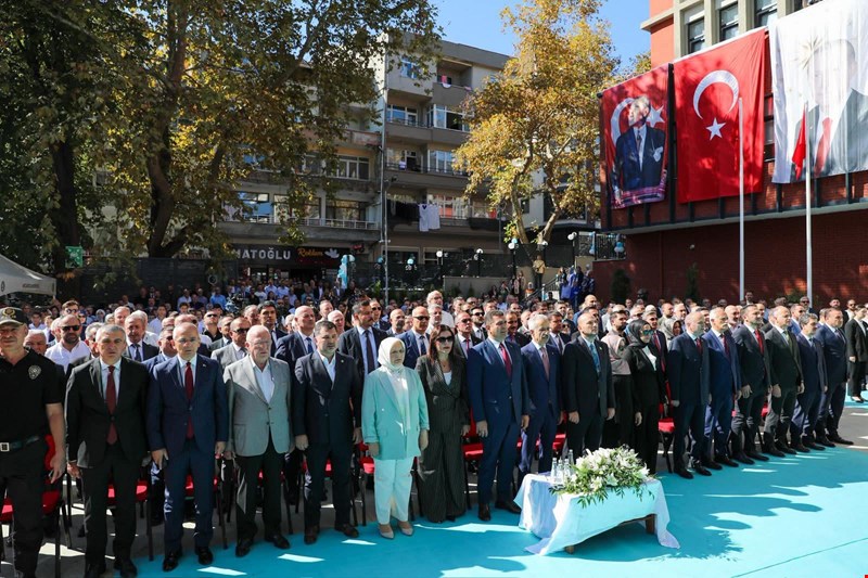 ÖZDEMİR'DEN AKÇAKOCA EĞİTİMİNE DEV KATKI