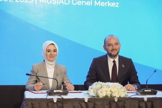 GENEL BAŞKAN ÖZDEMİR, ÖNCÜ VE ÖRNEK OLMAYA DEVAM EDİYOR.