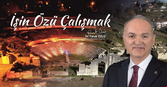 ÖZLÜ AKÇAKOCA BEY SİYASAL BİLGİLER FAKÜLTESİ ÖĞRENCİLERİ İLE BİR ARAYA GELİYOR