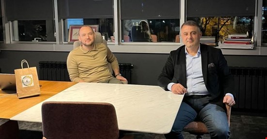PAZVANT'DAN ÖZDEMİR'E ZİYARET