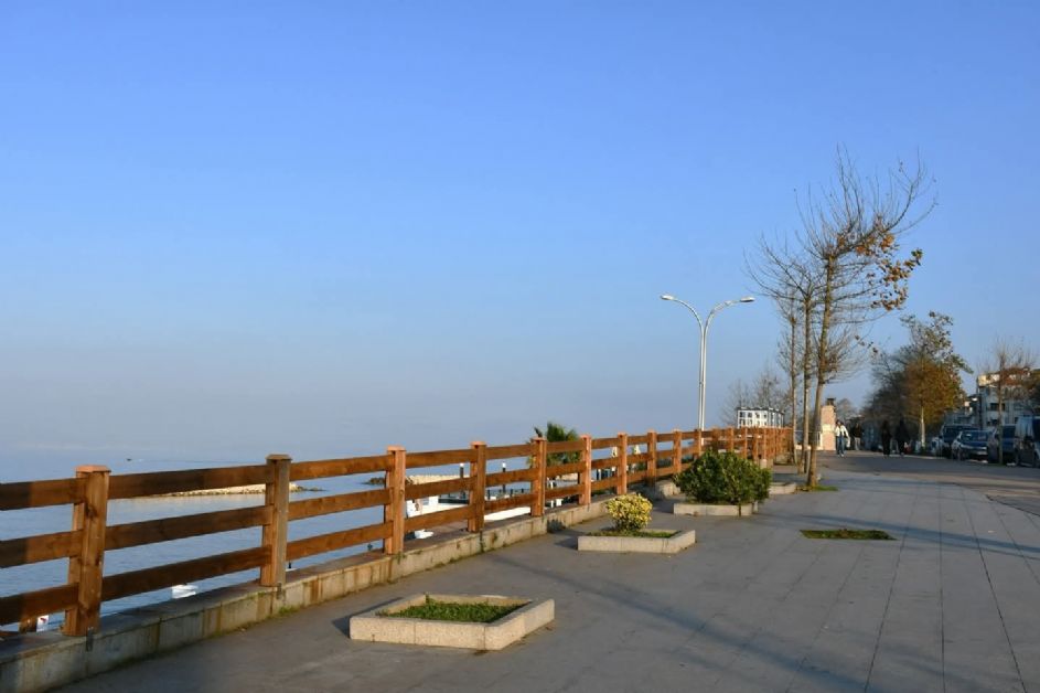 SAHİL BANDINDA GÖZLE GÖRÜLEN DEĞİŞİM YAŞANIYOR