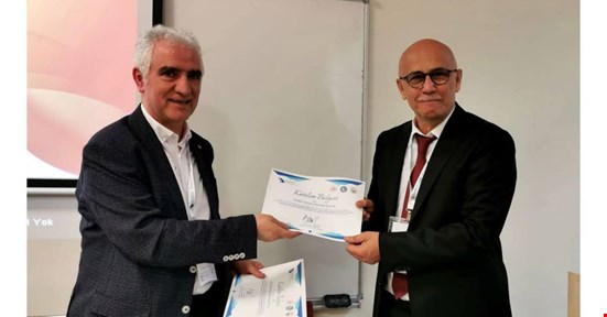 SUNUMU İLE DİKKATLERİ ÜZERİNE TOPLADI