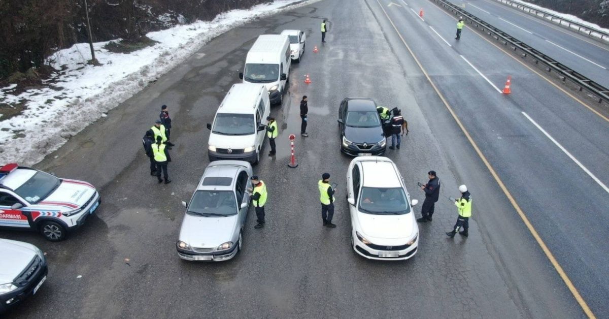 2 BİN 523 ARACA CEZAİ İŞLEM UYGULANDI