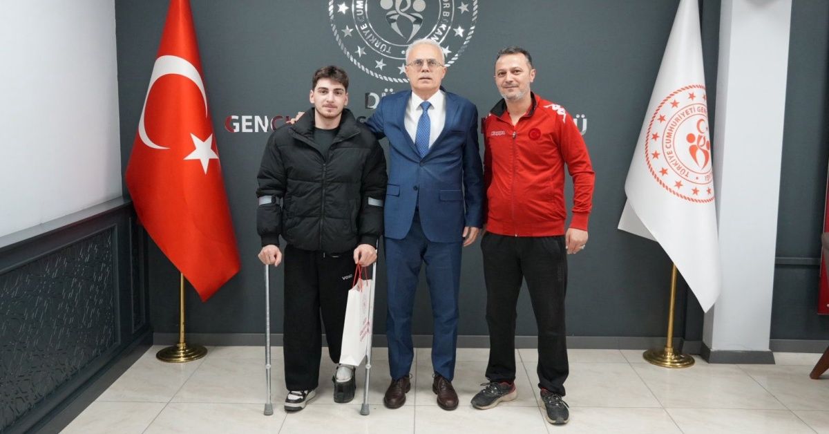 İL MÜDÜRÜ ŞAMPİYONU AĞIRLADI