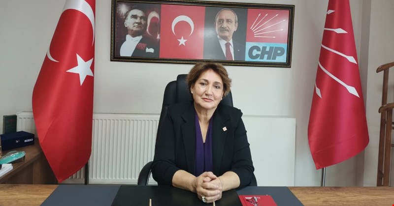 Akyıldız: Türk kadını geri bırakılmaya çalışılıyor!