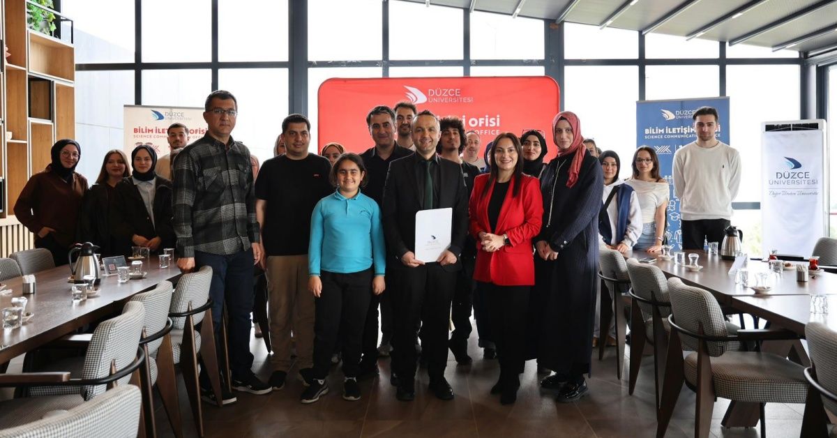 BİLİM KAFE ETKİNLİKLERİYLE TOPLUMSAL KATKI