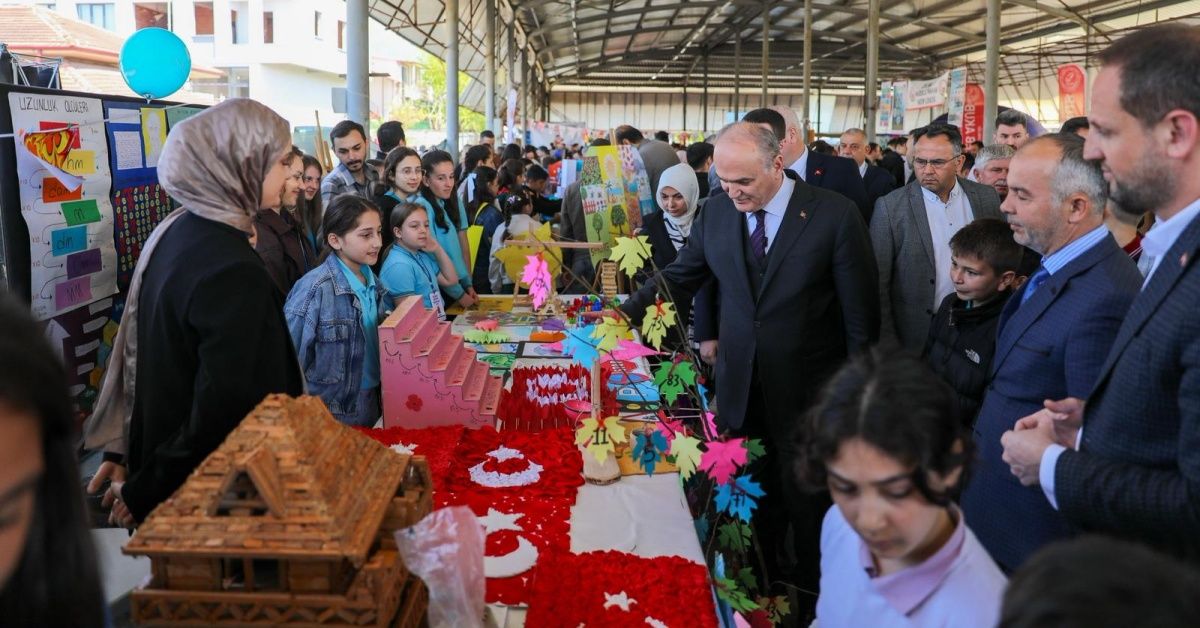 BAŞKAN ÖZLÜ, ÇİLİMLİ EĞİTİM FESTİVALİ’NE (ÇEFES) KATILDI