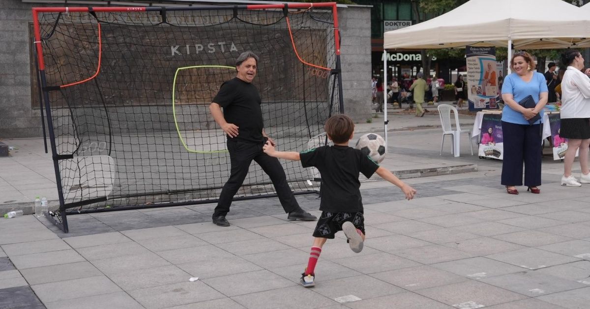 ÇOCUKLAR SOSYAL VE SPORTİF ETKİNLİKLERLE EĞLENDİ