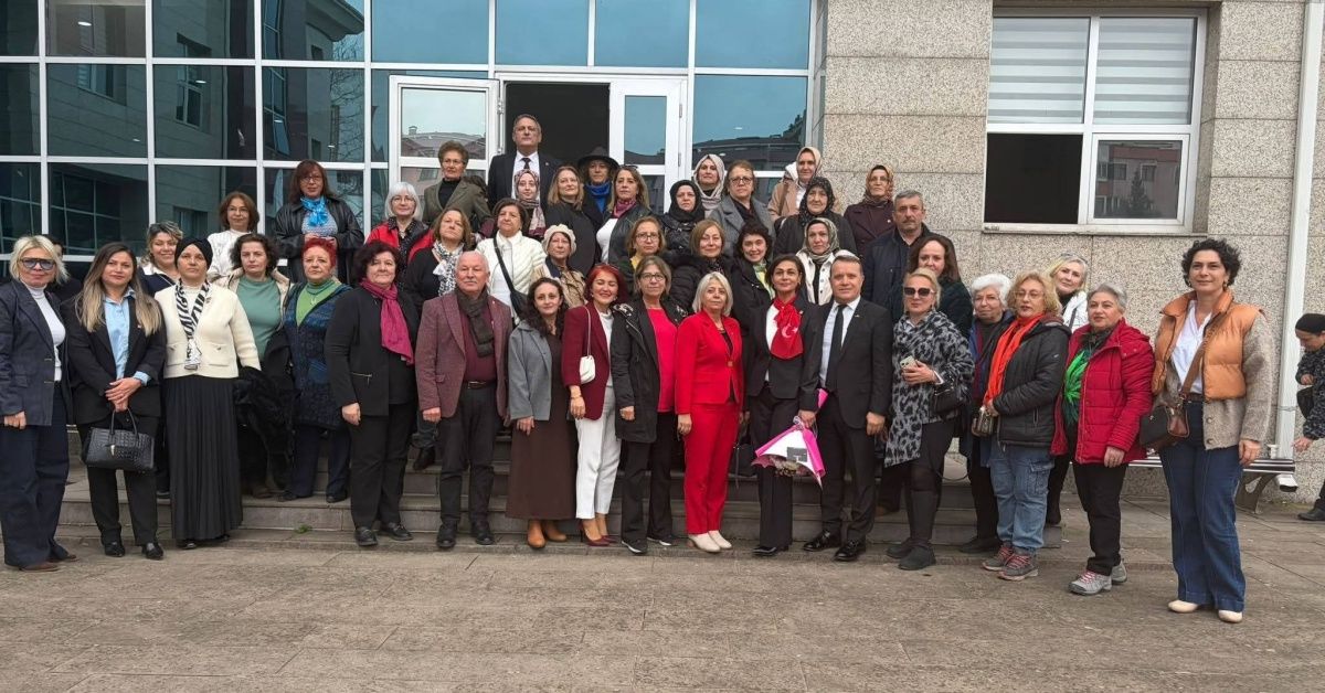 DAĞISTANLI’NIN BİR GÜNDE İKİ İLÇE MESAİSİ