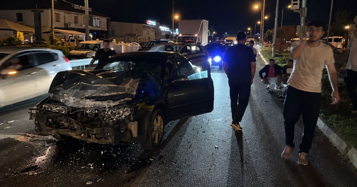 DÜZCE’DE TRAFİK KAZASI: 5 YARALI