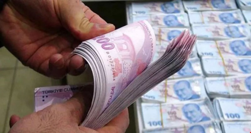 Görevden alınsalar da maaşları devam edecek!