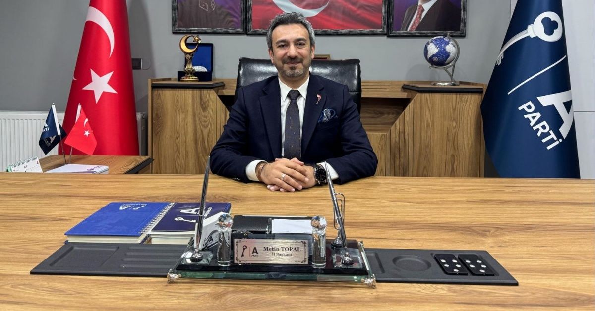 Metin Topal: “Fındık Karadeniz’in Değil, Türkiye’nin Geleceğidir!”