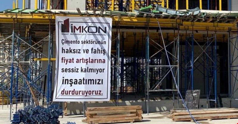 Müteahhitler inşaatları durdurdu!