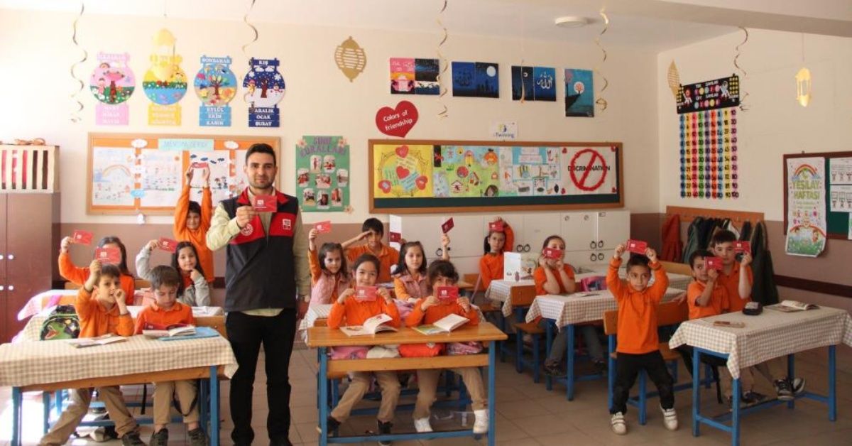 Öğrencilere 112 acil çağrı sistemi anlatıldı