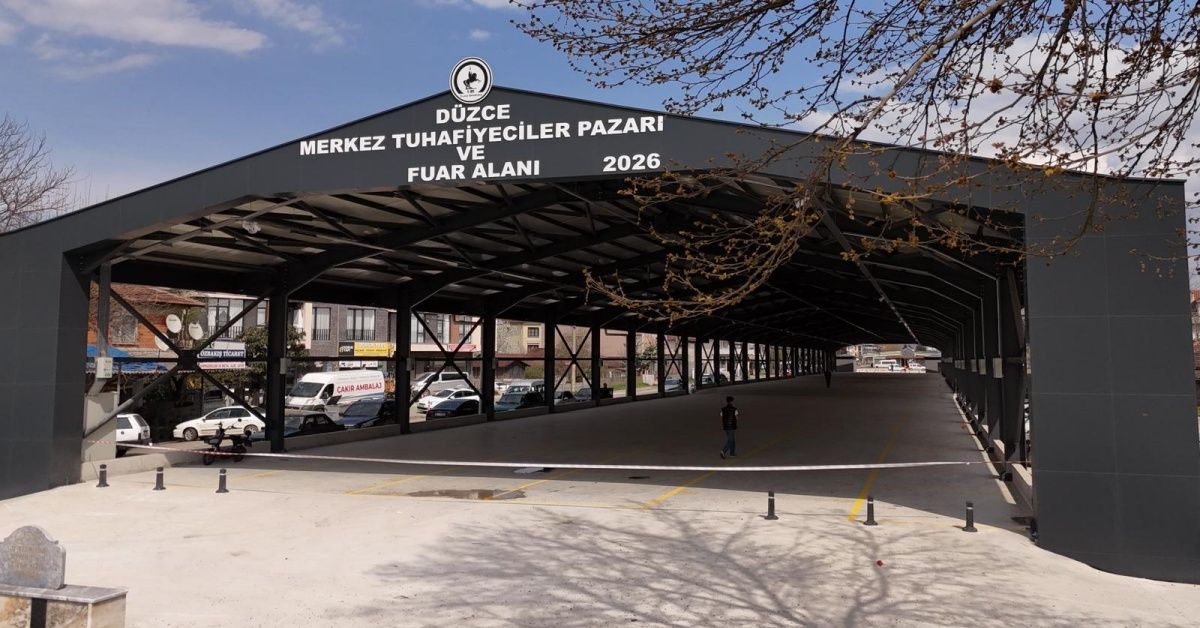 ÖZLÜ: SÖZ VERDİK YAPTIK, ESNAFIMIZA HAYIRLI OLSUN