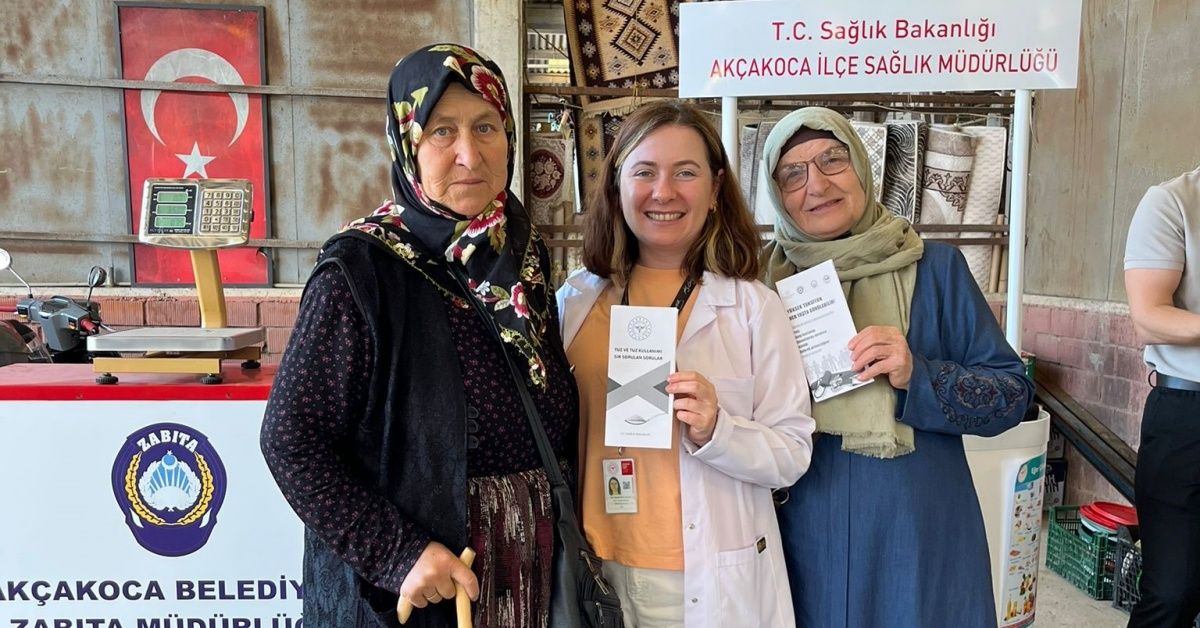 PAZAR YERİNDE SAĞLIK FARKINDALIĞI ETKİNLİĞİ