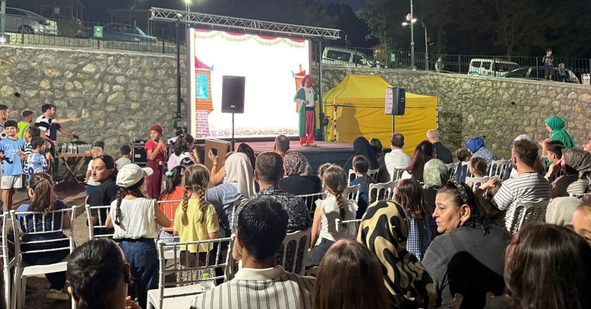Yaz şenliğinde çocuklar doyasıya eğlendi