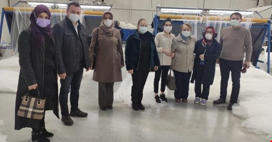 İstihdam edilmiş öğrencileri ziyaret ettiler..
