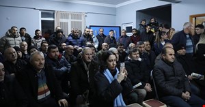 BAŞKAN ÖZLÜ YENİ MAHALLELERDE SEÇMENLERLE BULUŞTU