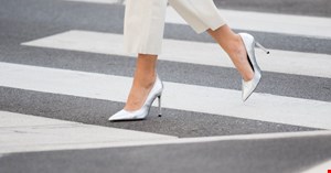 Çok dar giysiler giymenin sağlığa zararları