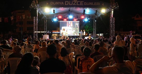 DÜNYA DÜZCE GÜNLERİ’NDE ÇOCUKLARA ÖZEL ORGANİZASYON