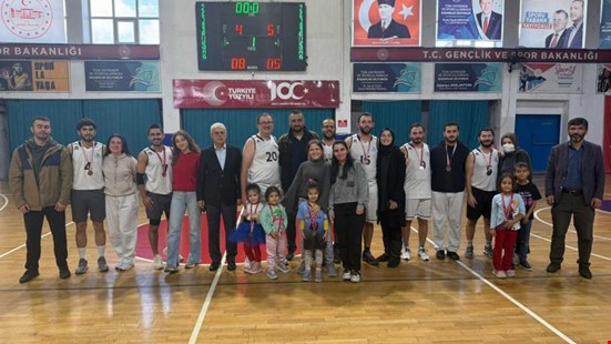 Düzce'de Kamu Spor Oyunları 3x3 Basketbol Müsabakaları Sona Erdi