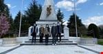 GENÇLERDEN ŞEHİTLER HAFTASINDA ANLAMLI ZİYARET