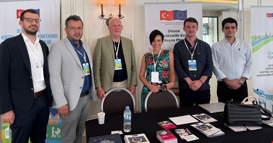 PROJE KATILIMCILARI KONFERANSTA BULUŞTU