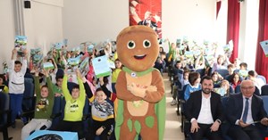 TEMİZLİK İŞLERİ OKULDA EĞİTİMLERE DEVAM EDİYOR