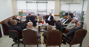 “Vatandaşla Gönül Köprüsü: Milletvekili Ercan Öztürk Halk Günü’nde Düzcelilerle Buluşuyor”