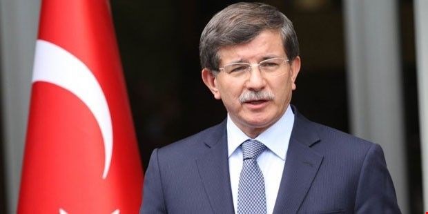 Ahmet Davutoğlu kimdir? İşte Ahmet Davutoğlunun hayatı