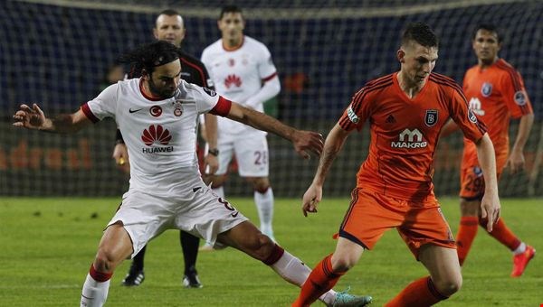 Galatasaray büyük hezimete uğradı! Başakşehir: 4 Galatasaray:0