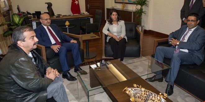 İmralı heyeti Yalçın Akdoğan’la görüşüyor