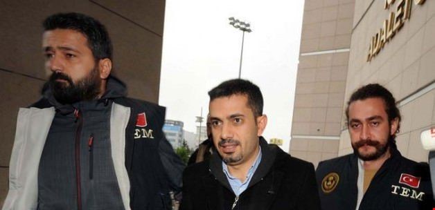 Gazeteci Mehmet Baransu tutuklandı