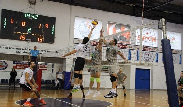 ÇİLİMLİ FİLEDE SON MAÇINI 3-0 KAYBETTİ