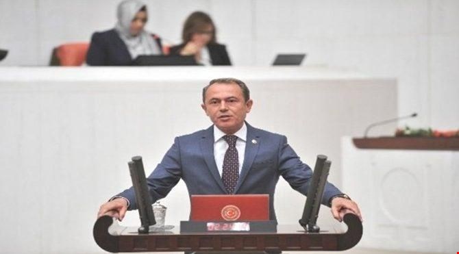AK Partili Tin: Midesine kuru ekmek giriyorsa aç değil demektir