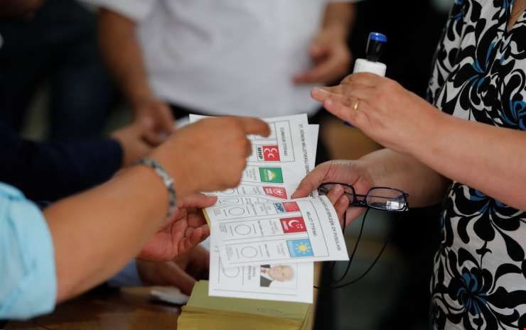 16 anket şirketinin ortalaması..AK Parti yüzde 36.3, MHP yüzde 9.6, CHP yüzde 24.8