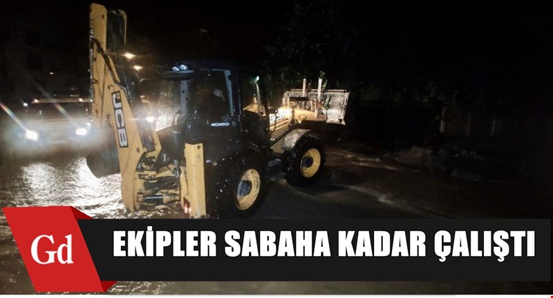 Akçakoca ilçesinde sağanak dereleri taşırdı, çok sayıda evi su bastı